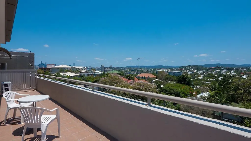 Hampton Court Apartments Brisbane