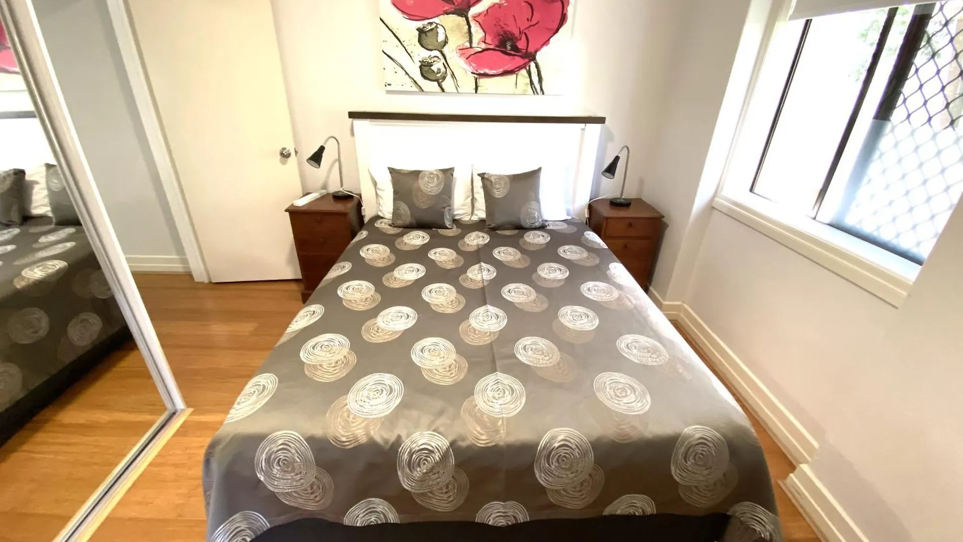 **** Aparthotel Hampton Court Apartments Brisbane Australia