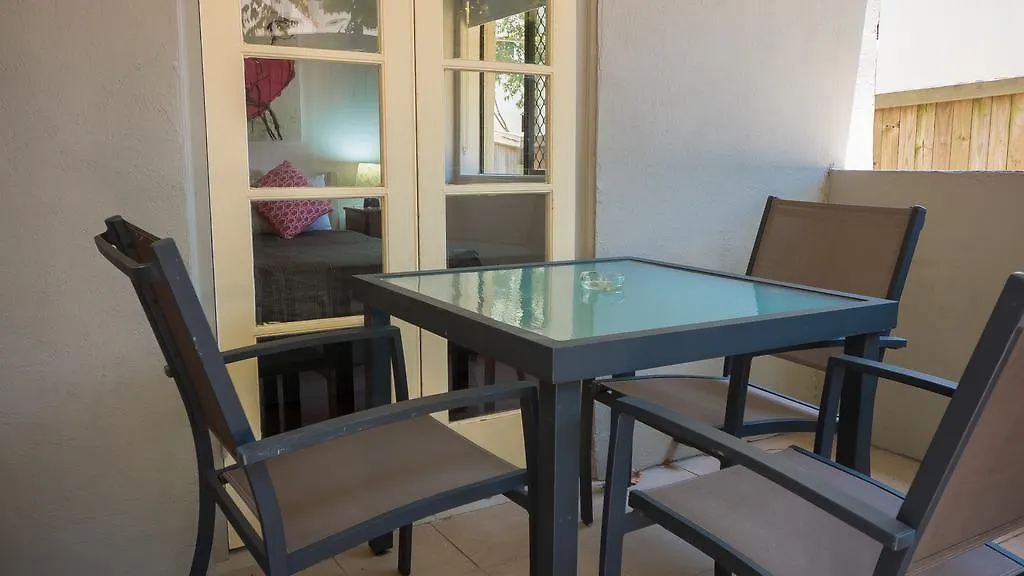 Hampton Court Apartments Brisbane