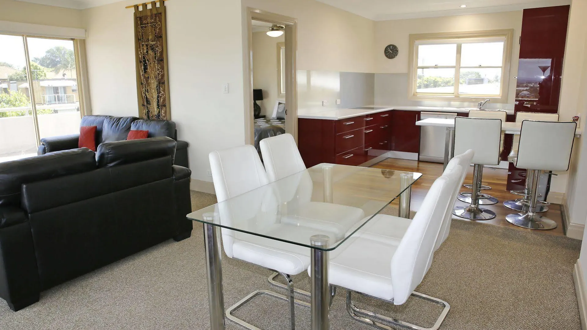 Hampton Court Apartments Brisbane Australia