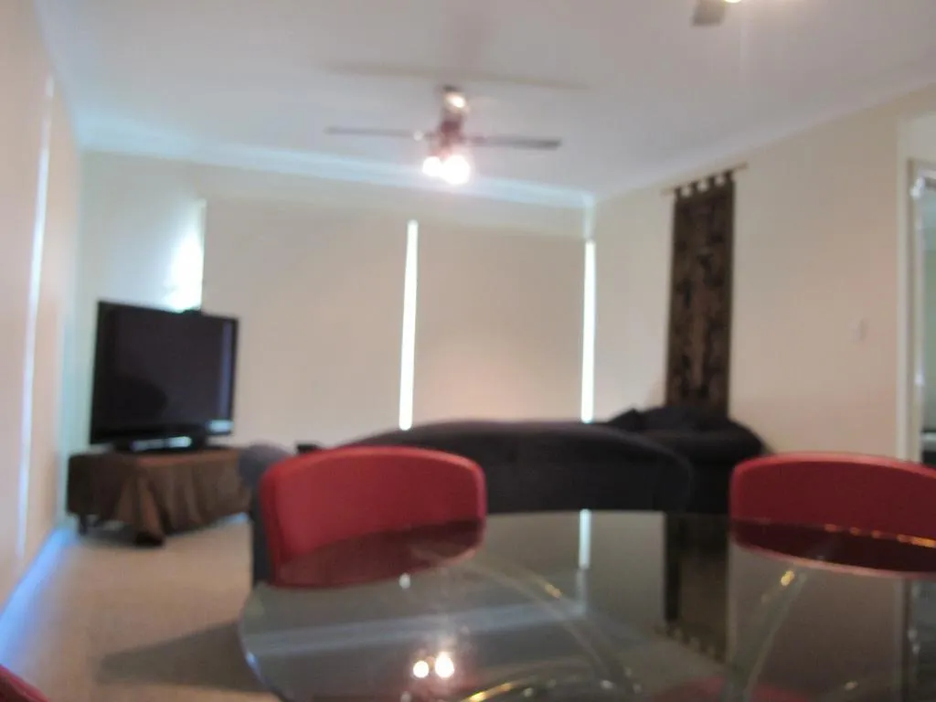 Hampton Court Apartments Brisbane Aparthotel