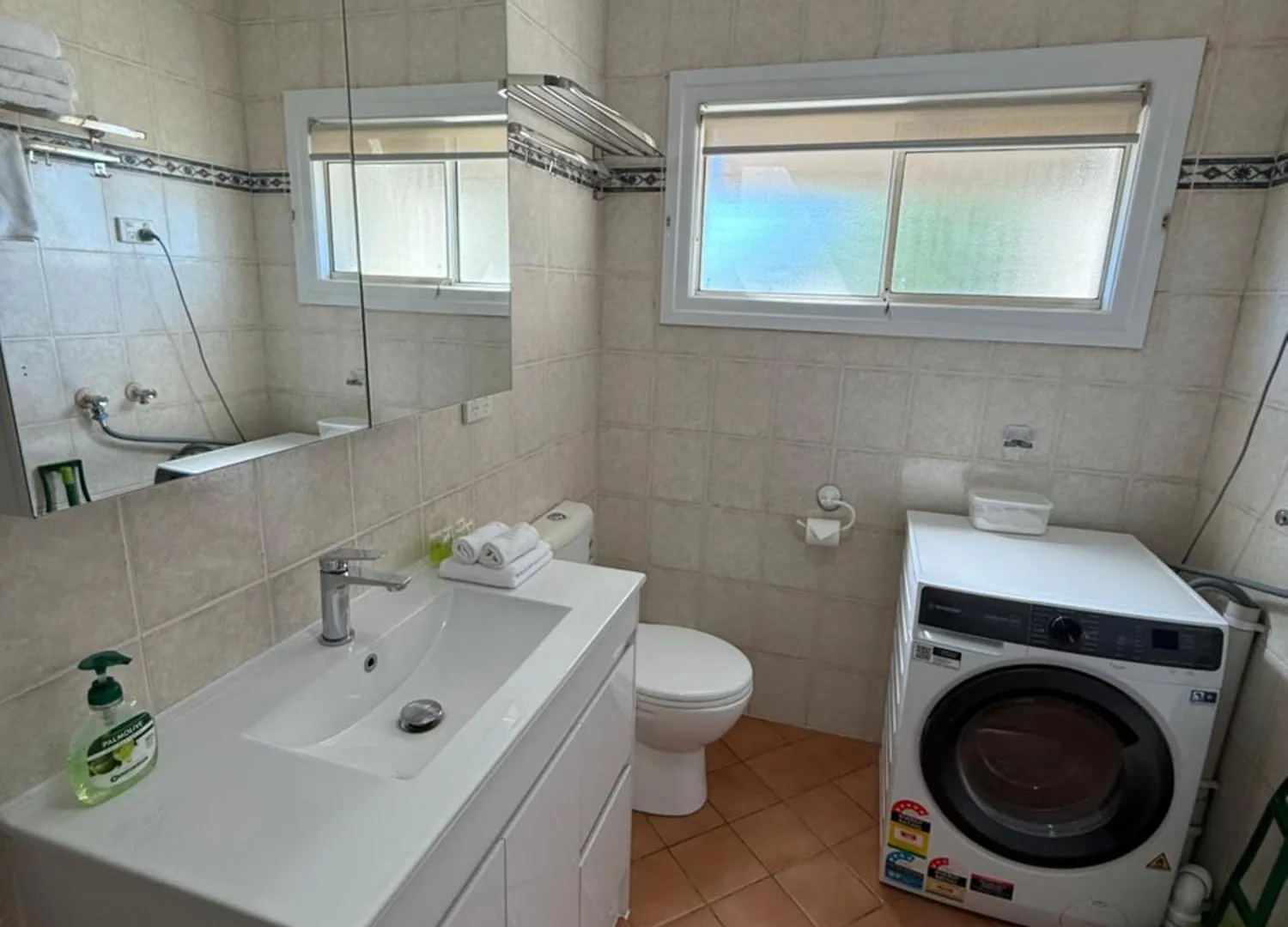 Hampton Court Apartments Brisbane Aparthotel