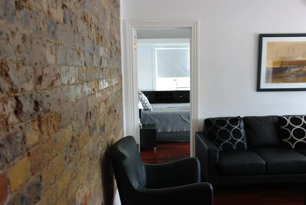 Hampton Court Apartments Brisbane 4*,  Australia