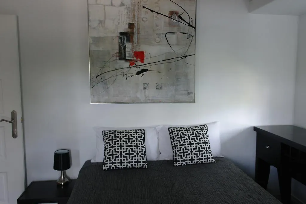 Hampton Court Apartments Brisbane